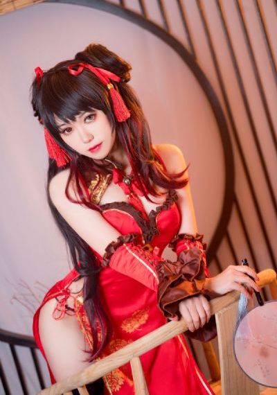动漫巨乳吸美女动漫_蓝光神马影院在线