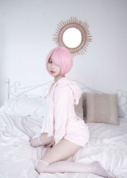 五月天婷婷综合精品视频一区热_HD高清完整电影