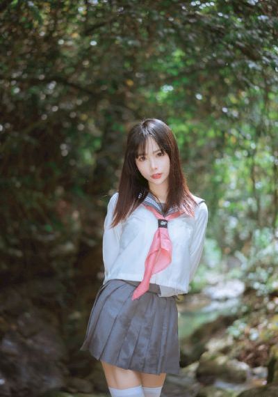 女人被三个男人添的视频_BD韩语迅雷电影在线